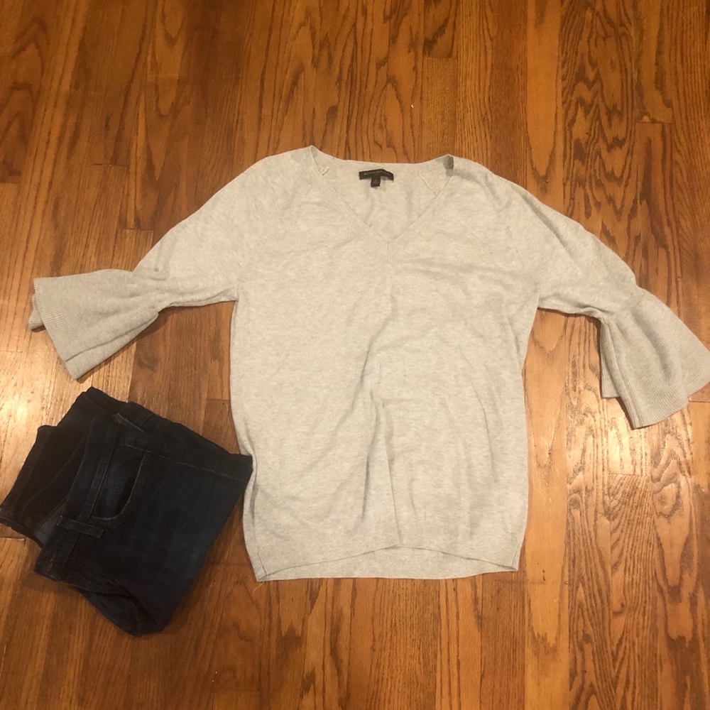 ❤️NWOT Heathered grey Banana Republic sweater❤️